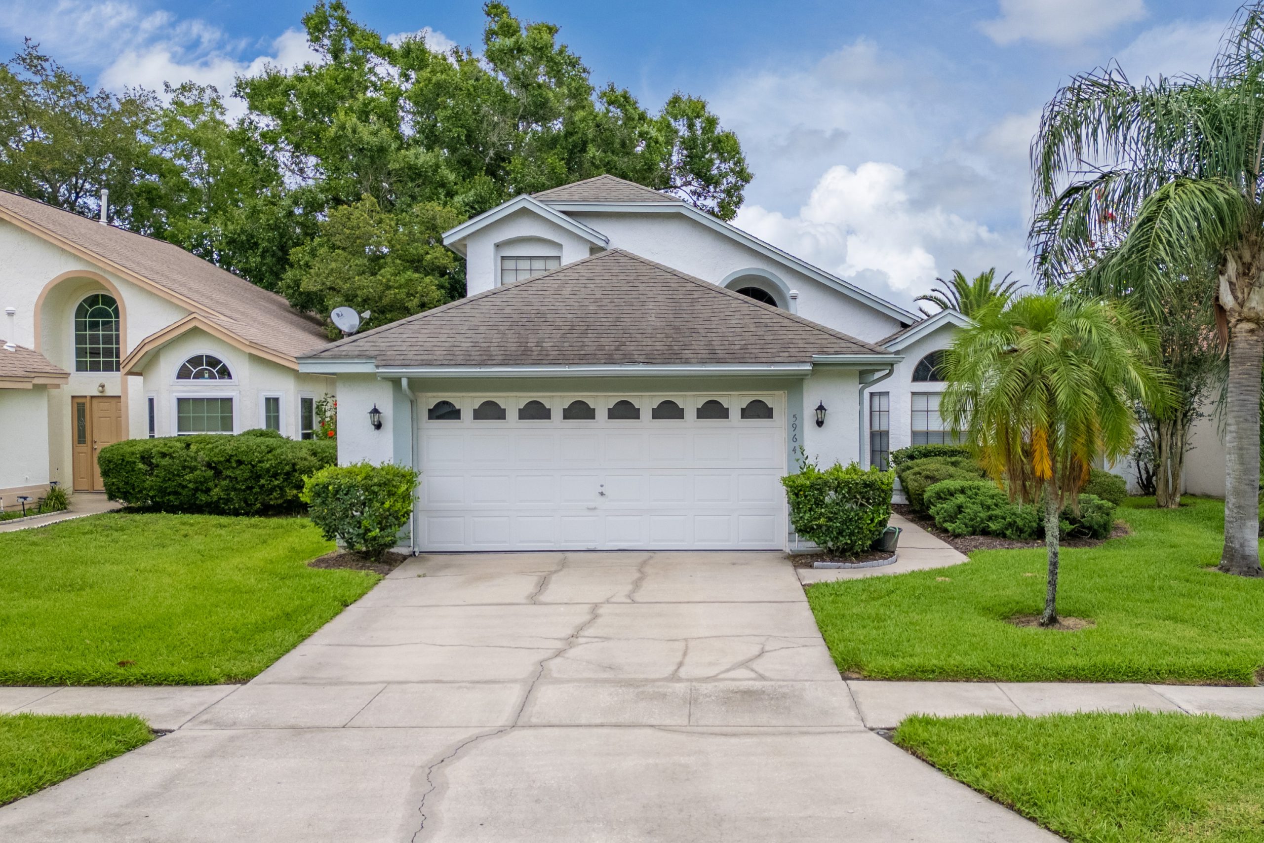 5964 Parkview Pointe Dr </p>
<p>Realtor - Amy Chasten